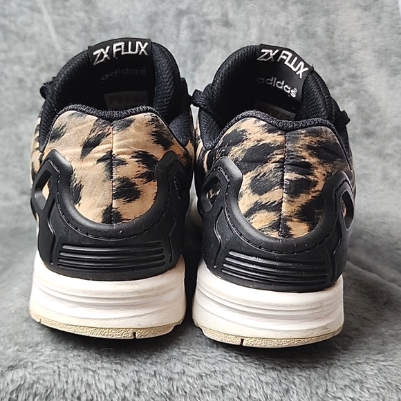 Adidas women's Torsion ZX FLUX. Size 5 - Picture 5 of 14